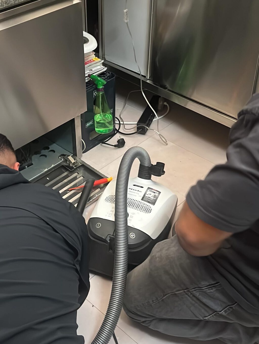 Instagram post from cafe.sisuu. This post is in position 15.