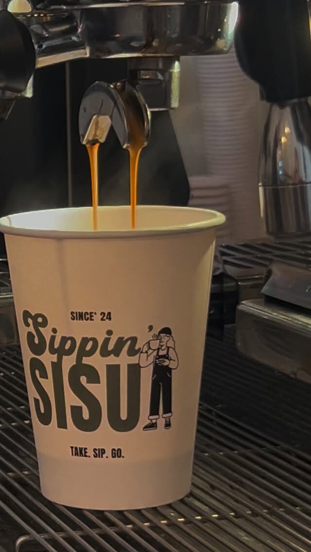 Instagram post from cafe.sisuu. This post is in position 3.