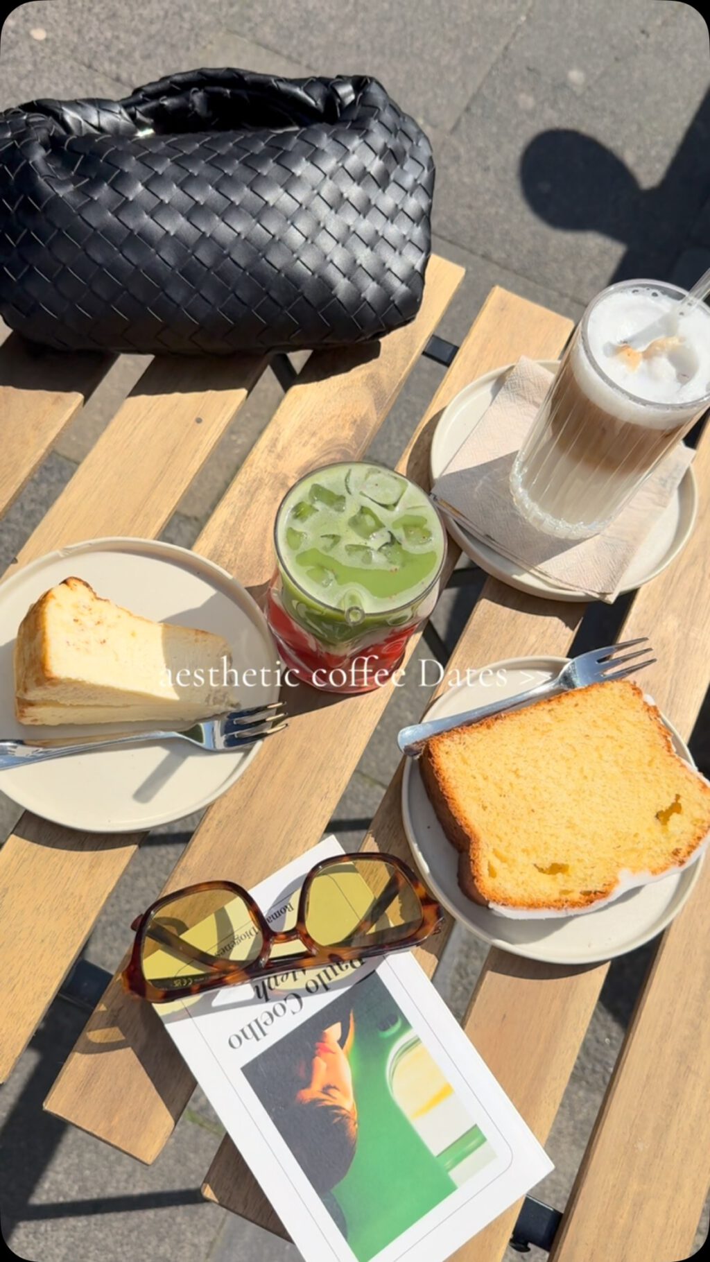 Instagram post from cafe.sisuu. This post is in position 0.