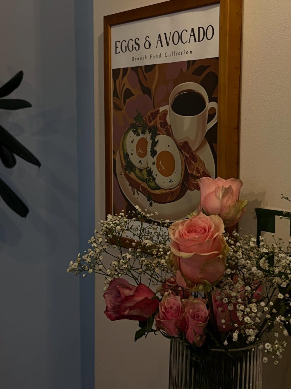 Instagram post from cafe.sisuu. This post is in position 4.